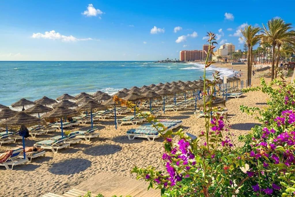 Ferienwohnung Klimatyczny Loft I Egzotyczny Basen Benalmádena Exterior foto