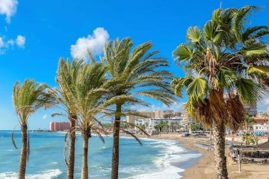 Ferienwohnung Klimatyczny Loft I Egzotyczny Basen Benalmádena Exterior foto