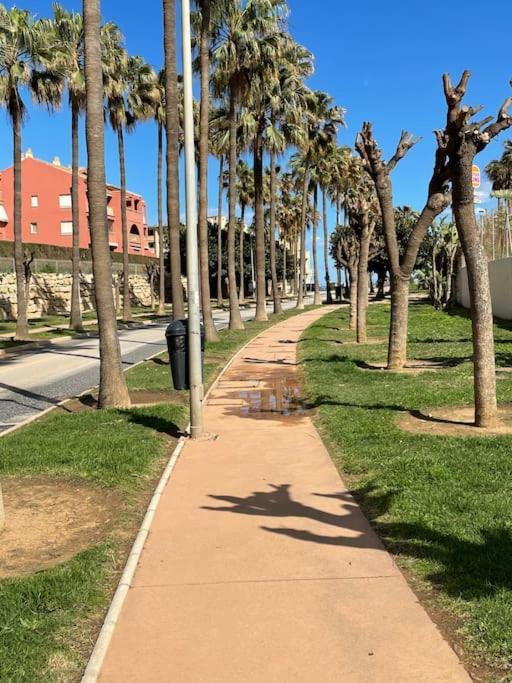 Ferienwohnung Klimatyczny Loft I Egzotyczny Basen Benalmádena Exterior foto