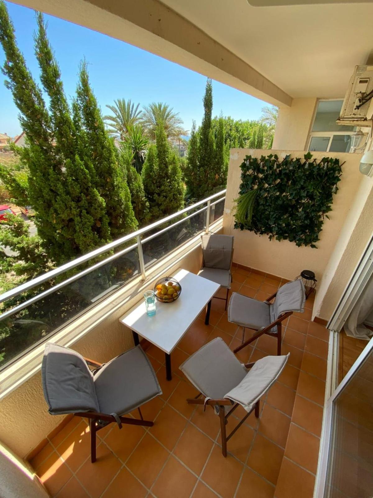 Ferienwohnung Klimatyczny Loft I Egzotyczny Basen Benalmádena Exterior foto